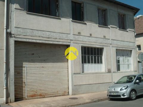 IMMEUBLE FORT POTENTIEL EN CV 141000 18200 Saint amand montrond