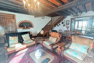  Maison  vendre 8 pices 150 m