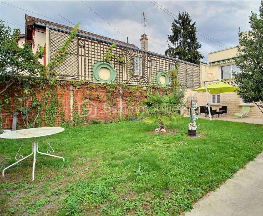 GRANDE MAISON 182 m² Quartier VAUBAN