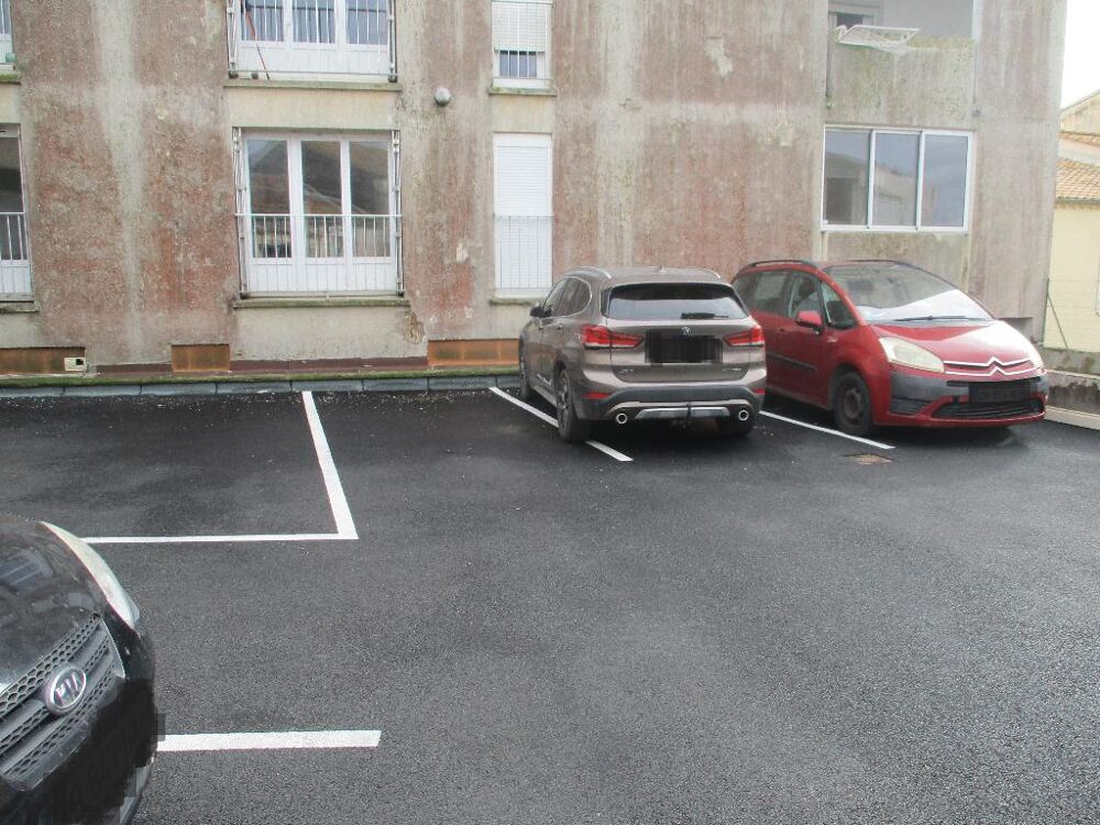 Location Parking/Garage Parking Agde