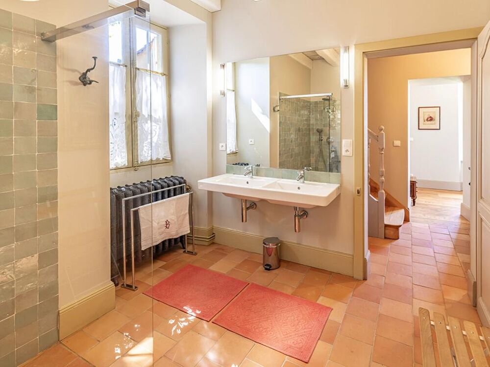 à vendre  Maison Saint-Cyprien (24220)