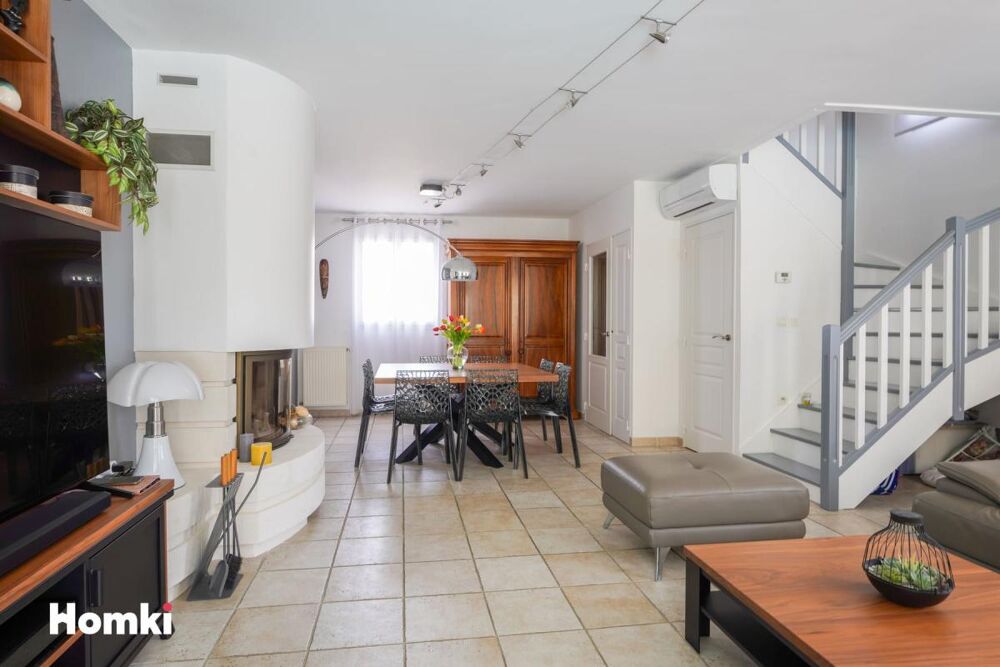 Vente Maison Maison/Villa T4 de 106 m² avec piscine à Marseille 13013 Marseille 13