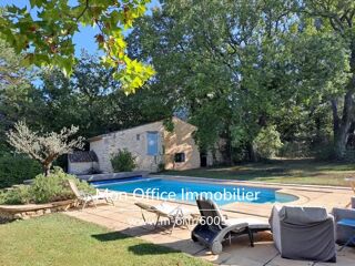  Maison  vendre 10 pices 275 m