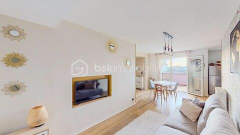   T4 avec terrasse et garage - 2�me et dernier �tage -  Centre ville de Briscous Appartement - 4 pi�ce(s) - 75 m�