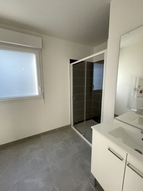  Appartement � louer 3 pi�ces 74 m�