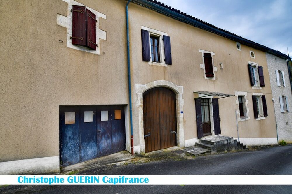 Vente Maison Dpt Charente (16), à vendre MONTIGNAC CHARENTE maison P9 de 230 m² - Terrain de 1 048,00 m² Montignac charente