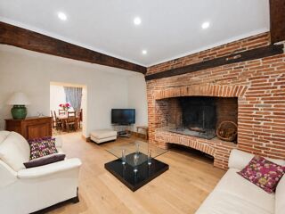 Vente Maison Maison de 8 pièces de 322 m² à Castelsarrasin Castelsarrasin