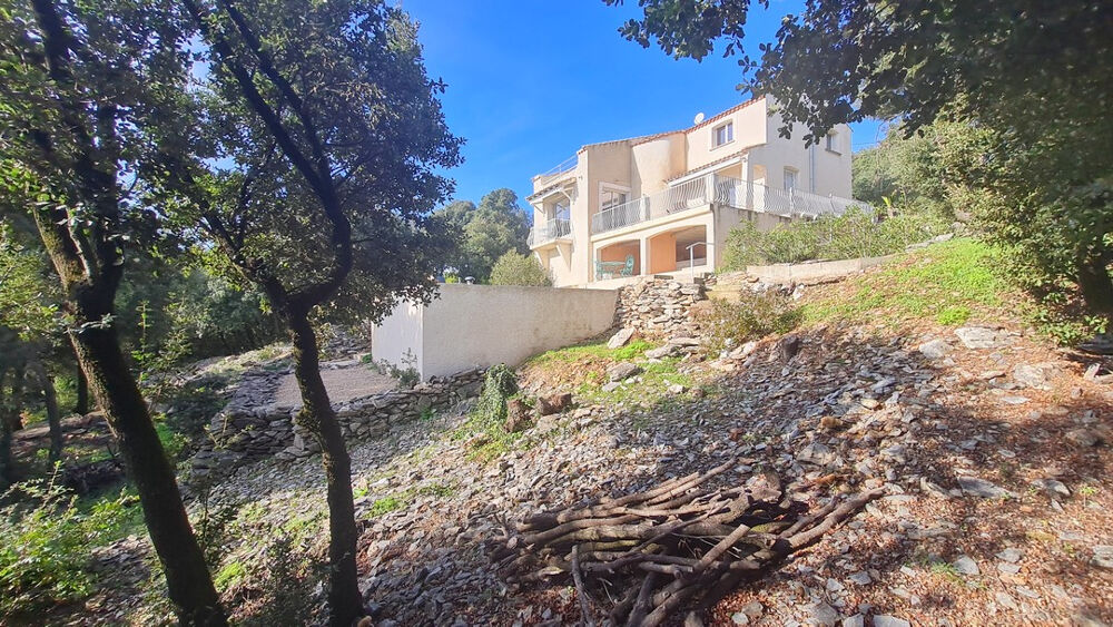 Vente Villa Magnifique villa avec vue panoramique sur 2746m² de terrain Laurens