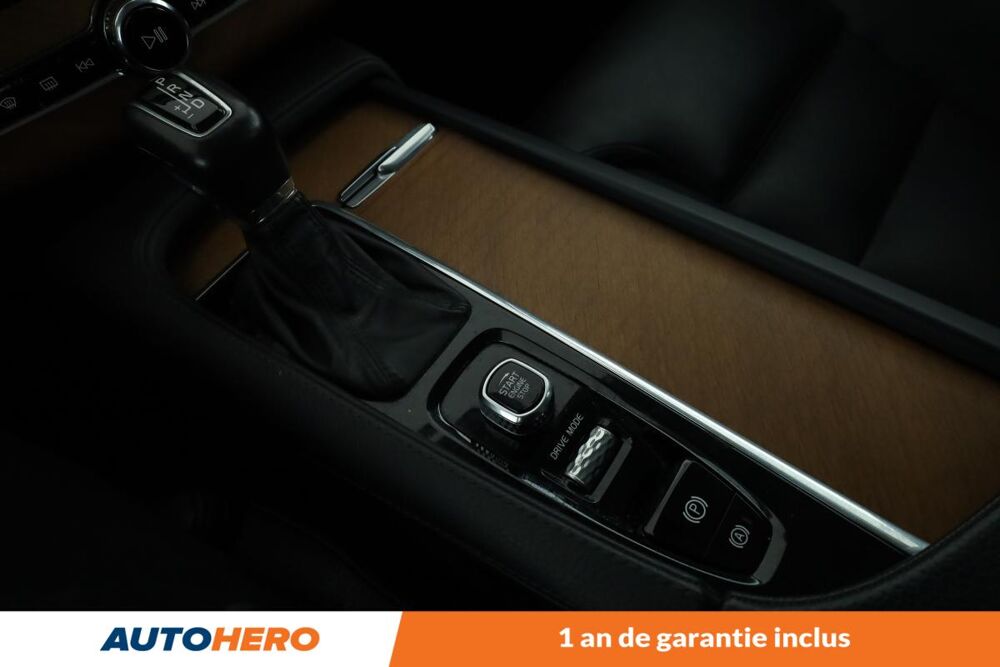 XC90 2.0 D5 AdBlue AWD Inscription Geartronic 8 7PL 235 ch 2019 occasion 92130 Issy-les-Moulineaux