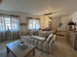  Maison à louer 5 pièces 98 m²