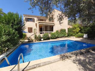  Villa à vendre 8 pièces 159 m²