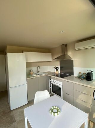  Appartement à louer 1 pièce 25 m²