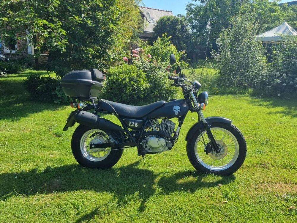 SUZUKI 2016 occasion 44590 Derval