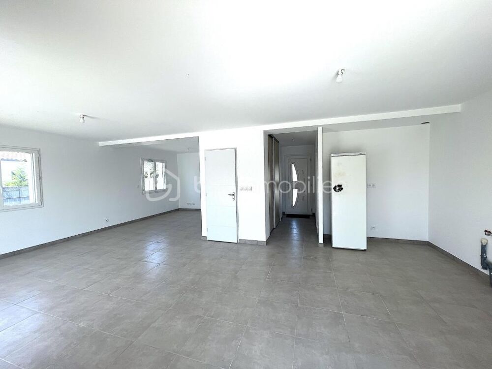 Maison (négociable) 140 m² avec piscine