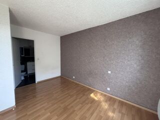  Appartement à louer 2 pièces 34 m²