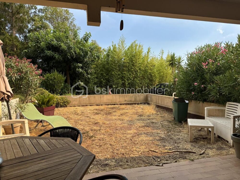À Saint-Raphaël (83700), quartier Valescure, beau T3 de 59,84 m² avec terrasse, jardin privatif de 39 m², garage et cave