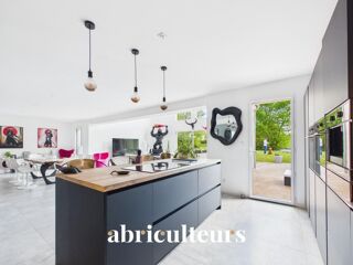 Maison à vendre 6 pièces 202 m²