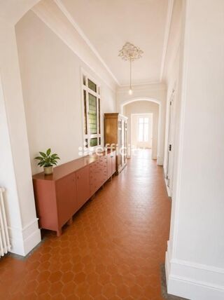 Appartement à vendre 7 pièces 222 m²