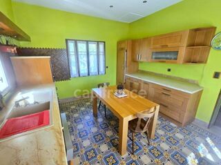  Maison � vendre 8 pi�ces 220 m�