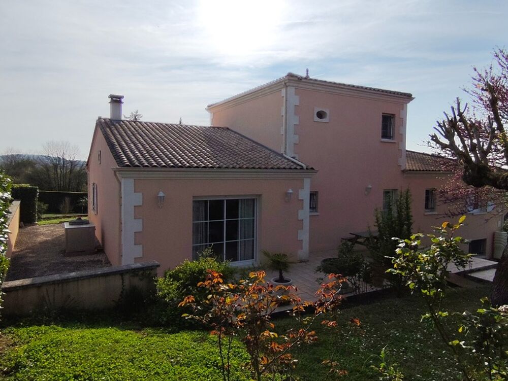 � vendre  Maison Ruelle-sur-Touvre (16600)