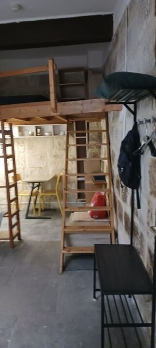  Appartement à louer 1 pièce 32 m²