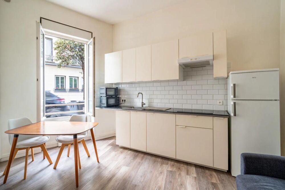 Appartement lumineux loué à Puteaux, 35 m²