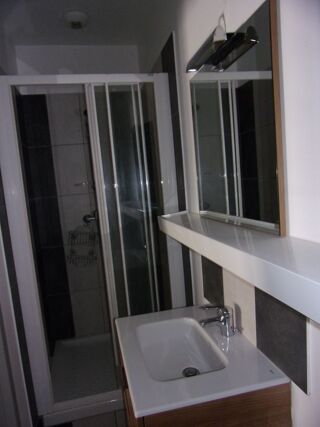  Appartement à louer 2 pièces 30 m²