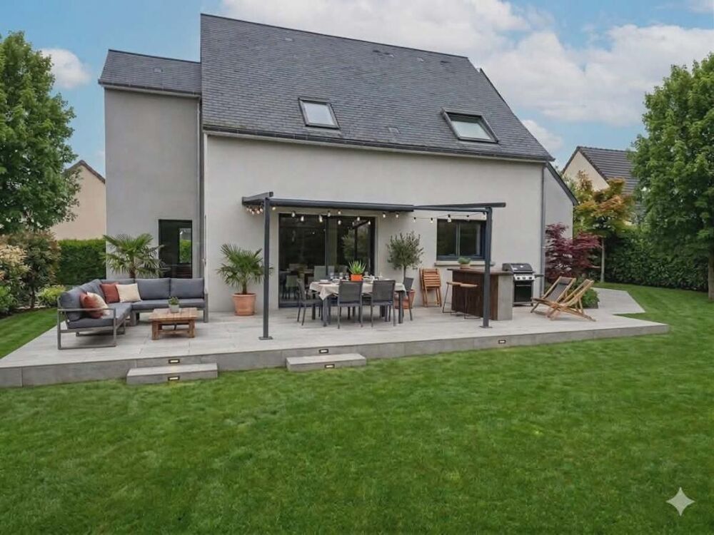 Maison 4 CHAMBRES DOUBLE GARAGE 5 pièce(s) 120 m2