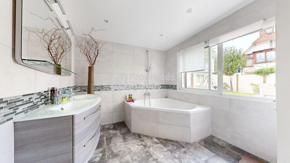 � vendre  Maison Enghien-les-Bains (95880)