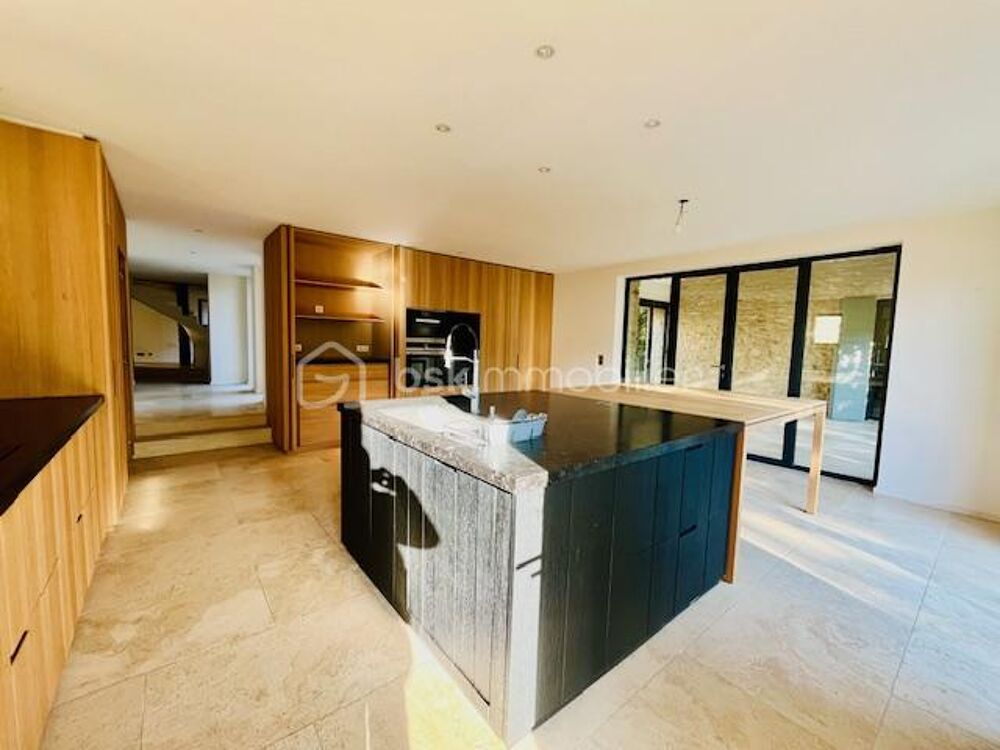 � vendre  Propri�t�/ch�teau M�nerbes (84560)