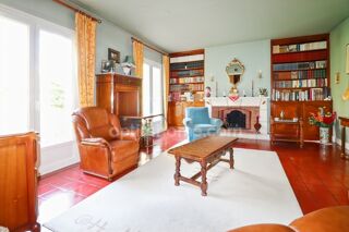  Maison � vendre 10 pi�ces 220 m�