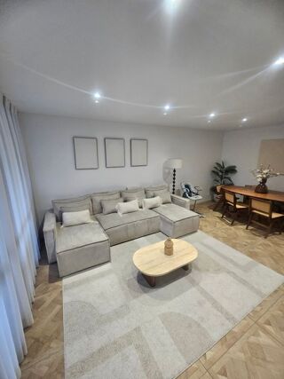  Appartement � louer 5 pi�ces 97 m�