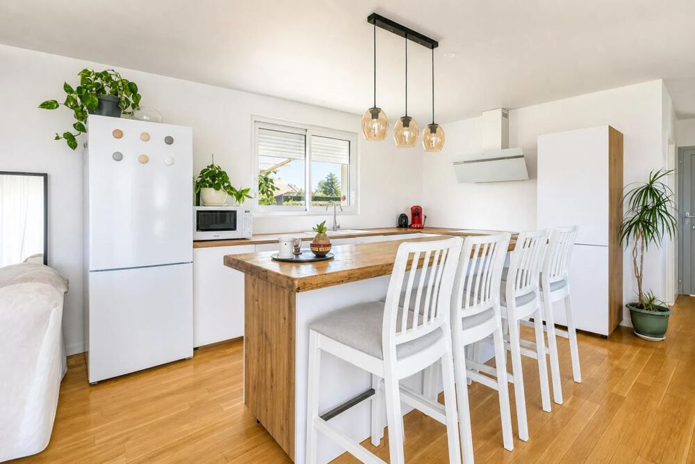 Vente Maison Charmante maison rénovée avec grand jardin à Abilly Abilly