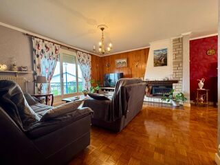  Maison 6 pi�ces 140 m� Chanteheux