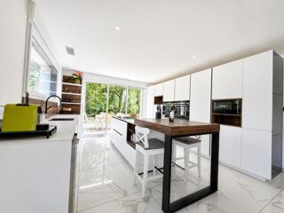  Maison à vendre 6 pièces 151 m²