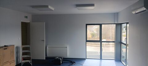 OLEMPS - LOCAL PROFESSIONNEL / BUREAUX en &eacute;tage 730 12510 Olemps