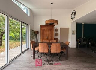  Maison à vendre 8 pièces 141 m²