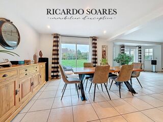  Maison à vendre 7 pièces 242 m²