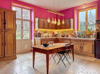  Propri�t�/ch�teau � vendre 12 pi�ces 420 m�