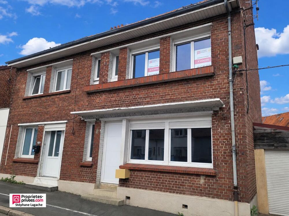 Maison Ourton 5 pièce(s) 95 m2 avec cour et garage