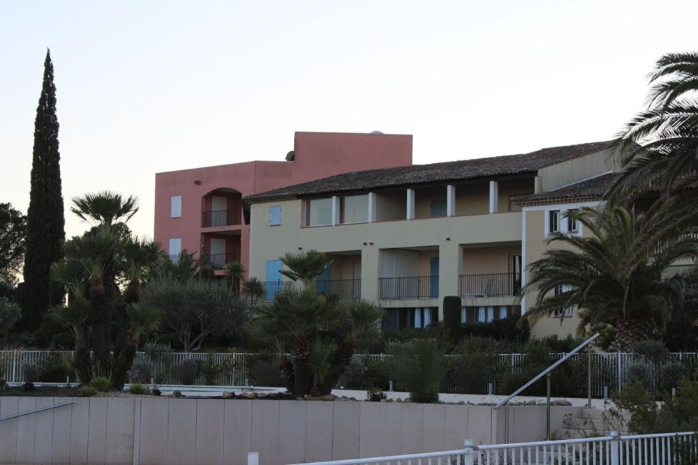 Vente Appartement Appartement  Roquebrune sur Argens de 87m² vue Mer Roquebrune sur argens