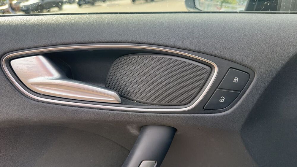 A1 1.0 TFSI 95 S-Tronic 7 S line 2018 occasion 06210 Mandelieu La Napoule