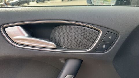 A1 1.0 TFSI 95 S-Tronic 7 S line 2018 occasion 06210 Mandelieu La Napoule