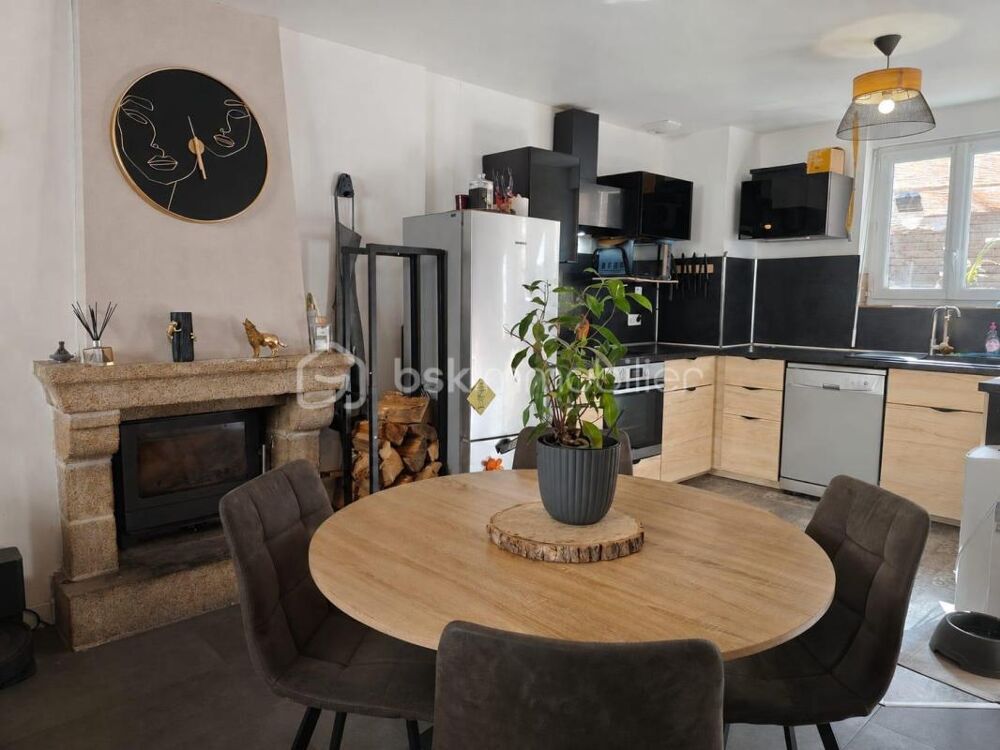 Vente Maison Maison de ville rénovée – 3 chambres – Terrasse et jardin – Saint-James Saint james