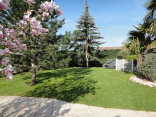  Maison  louer 6 pices 220 m