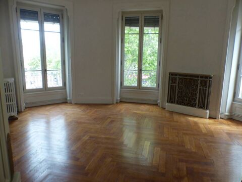  Appartement � louer 2 pi�ces 55 m�