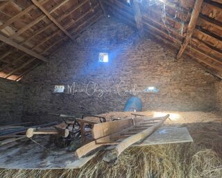  Propriété/château à vendre 2 pièces 116 m²
