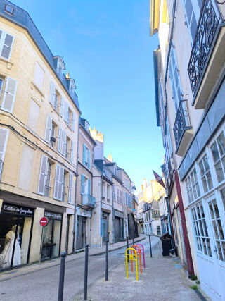  Immeuble � vendre 9 pi�ces 225 m�