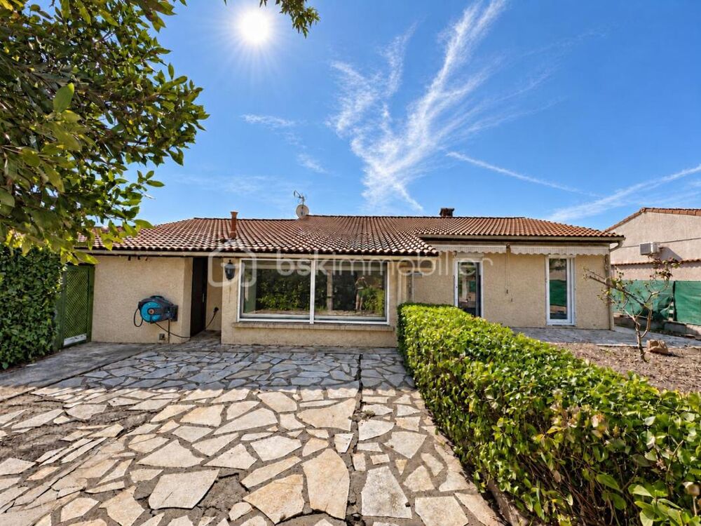 Vente Villa MAISON DE PLAIN-PIED À RÉNOVER – BEAU POTENTIEL Beziers
