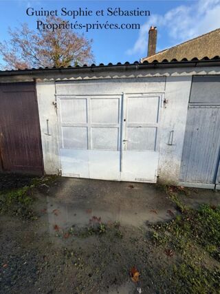  Parking / Garage  vendre 1 pice 19 m